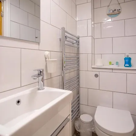 Dunedin Πανσιόν 4*